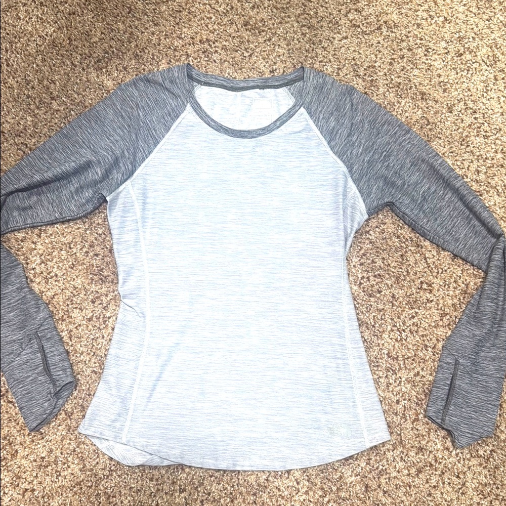 The North Face Long Sleeved Flash Dry Shirt Small